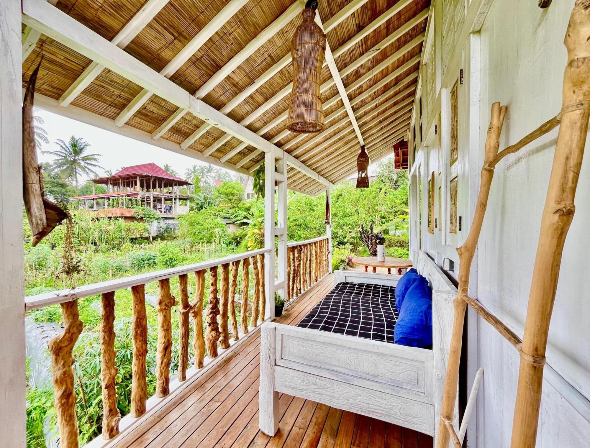 Pondok Is Oke Villa Scenic View Бануванги Екстериор снимка