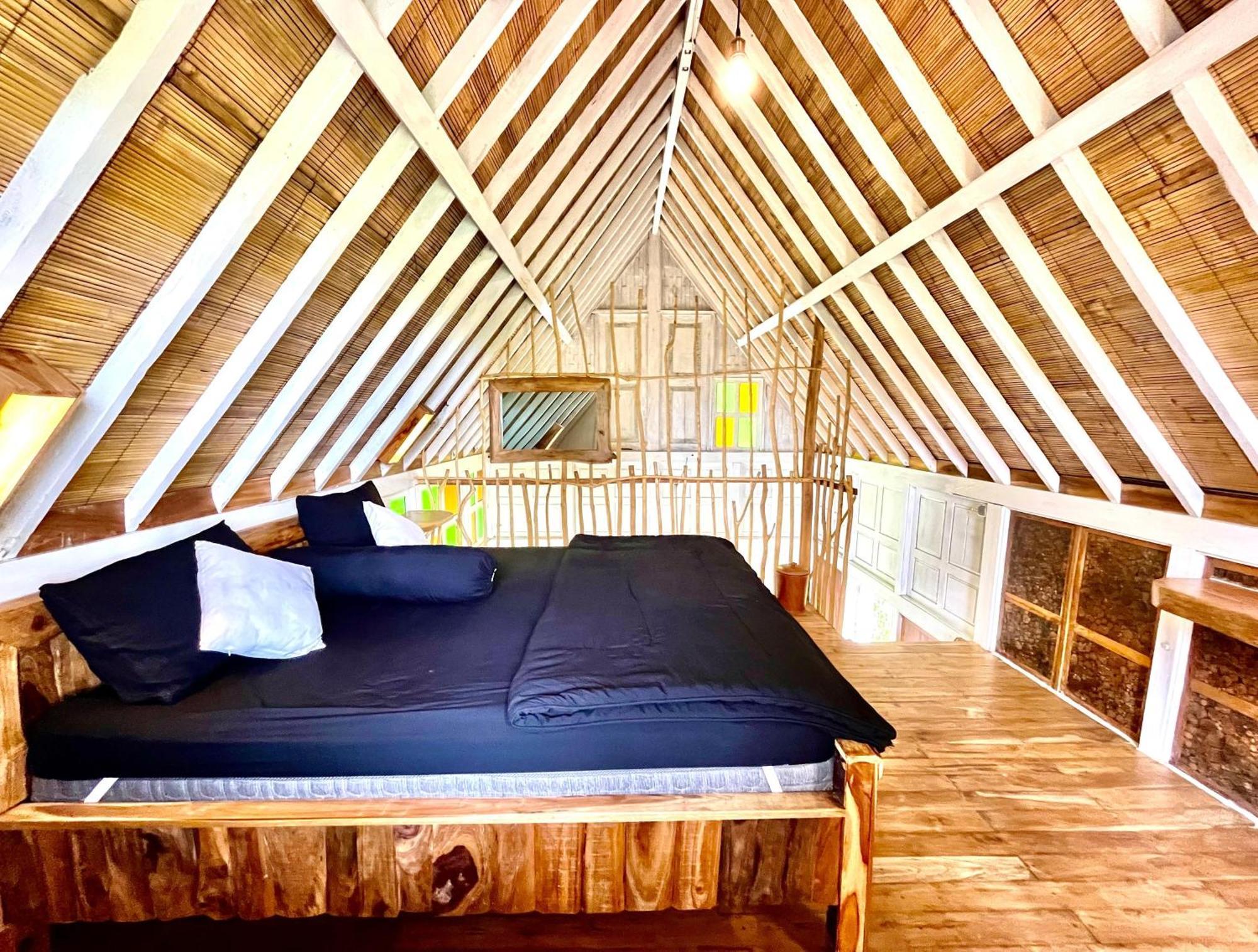 Pondok Is Oke Villa Scenic View Бануванги Екстериор снимка