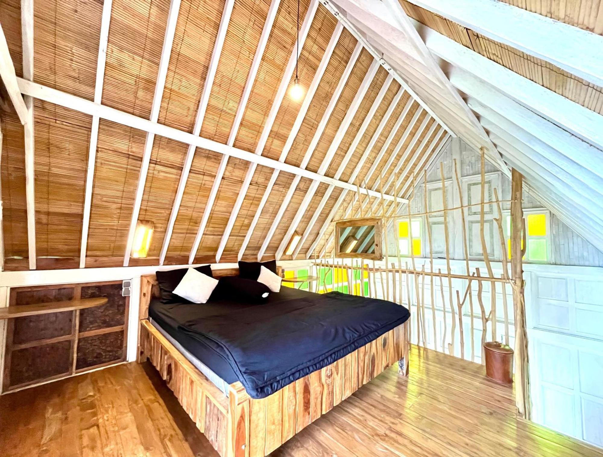 Pondok Is Oke Villa Scenic View Бануванги Екстериор снимка