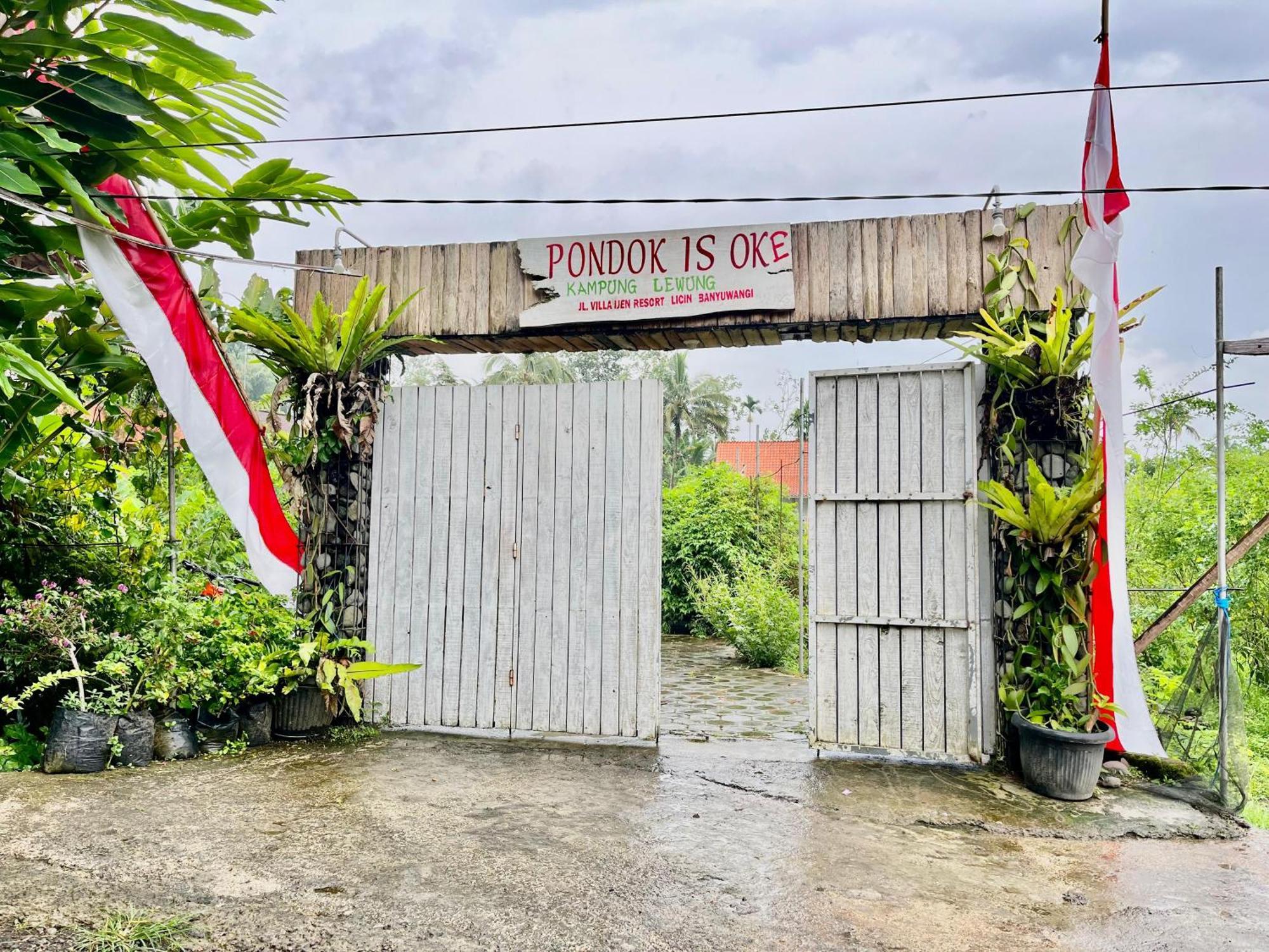 Pondok Is Oke Villa Scenic View Бануванги Екстериор снимка